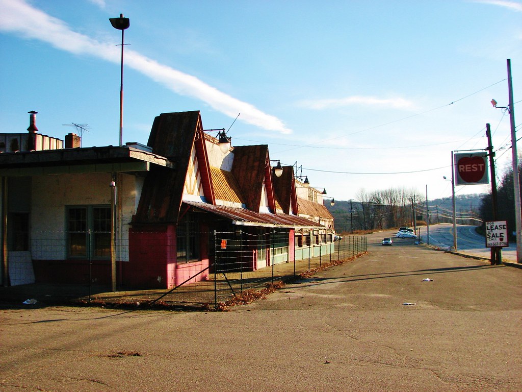 THE OLD RED APPLE REST IN NOV 2012 Along RT 17 in Tuxedo N… Flickr