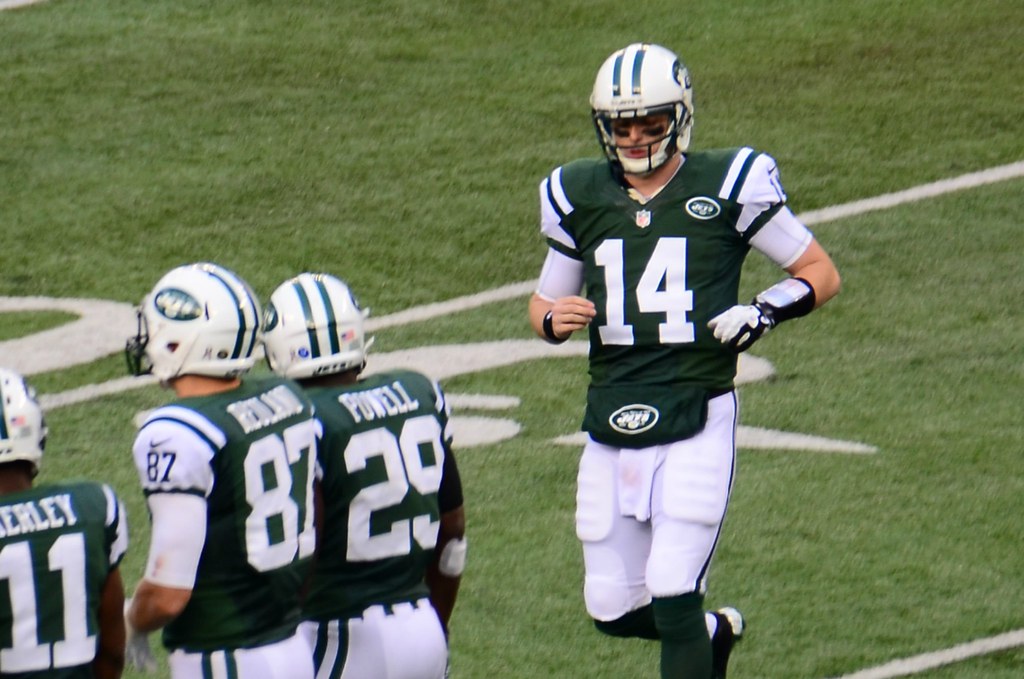 Greg McElroy Enters Game in His NFL Debut slgckgc Flickr