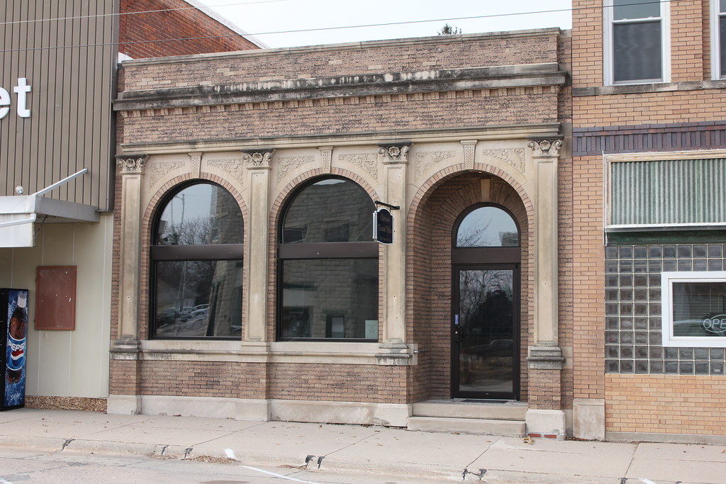 Bank Building Clarkson, NE Tom McLaughlin Flickr