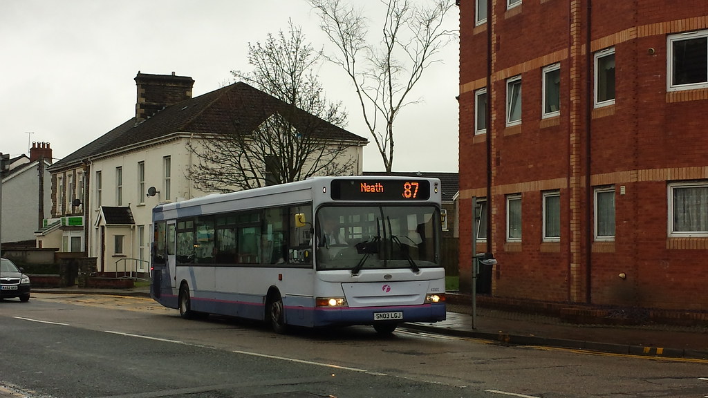 43902 SN03LGJ Neath Road, Briton Ferry, Neath 7 Apri… Flickr