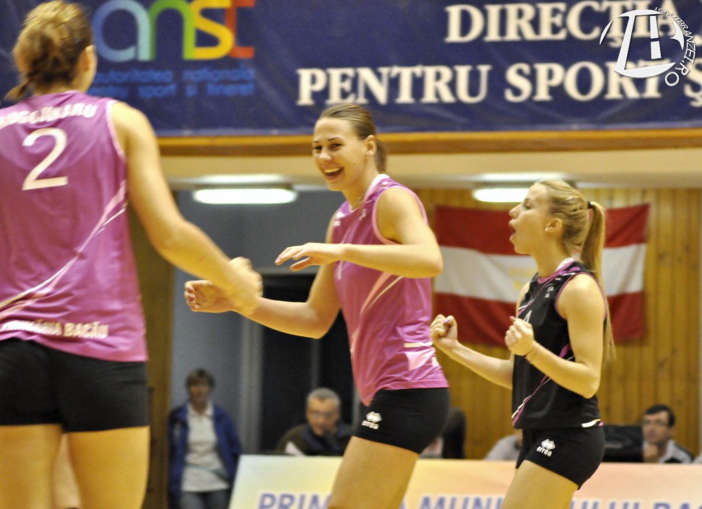 7 Kremena Kamenova Ionut Branzei2013 Flickr