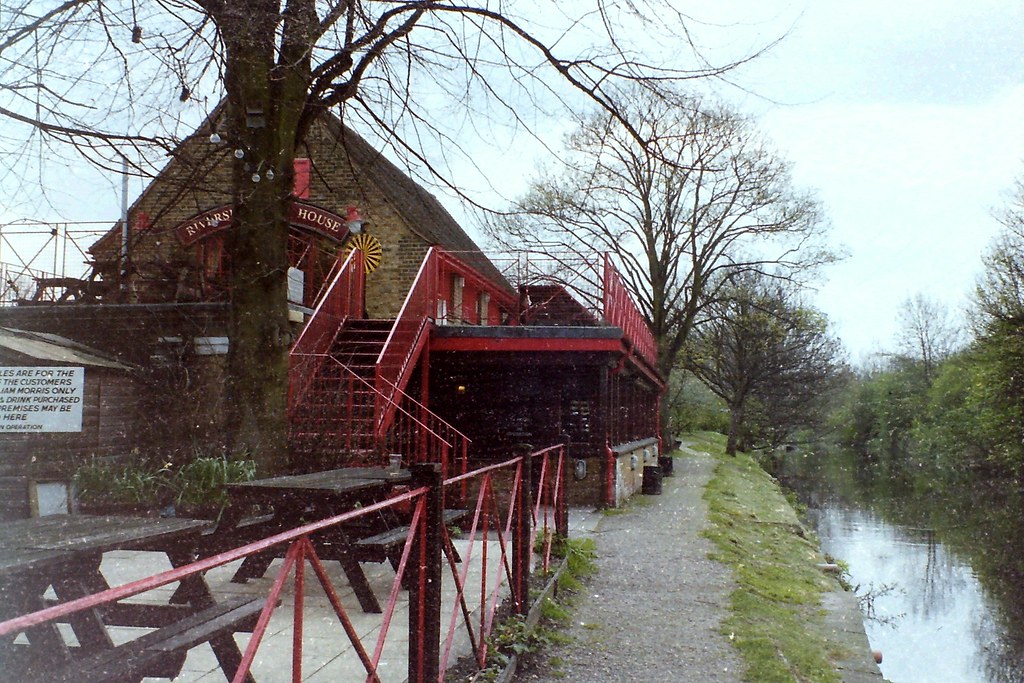 Merton Abbey Mills 12 Apr 2001 Tim Brown Flickr