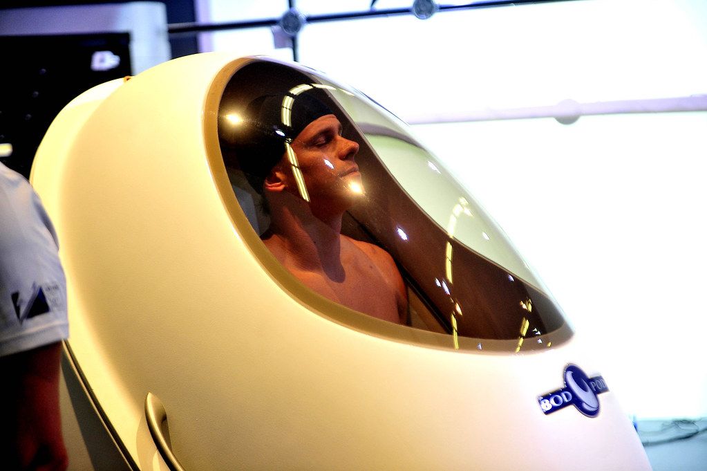 Body Fat test with the BOD POD for brazilian swimming star… Flickr