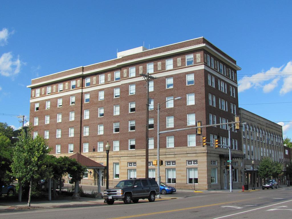 Hotel Norton 2 This is a Creative Commons image, one that … Flickr