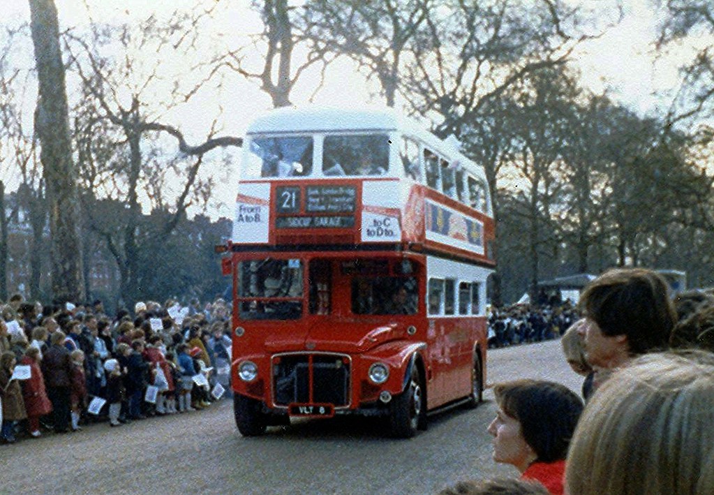 RM8 Sidcup Garage (SP) RM8 at the Easter Parade, Battersea… Flickr