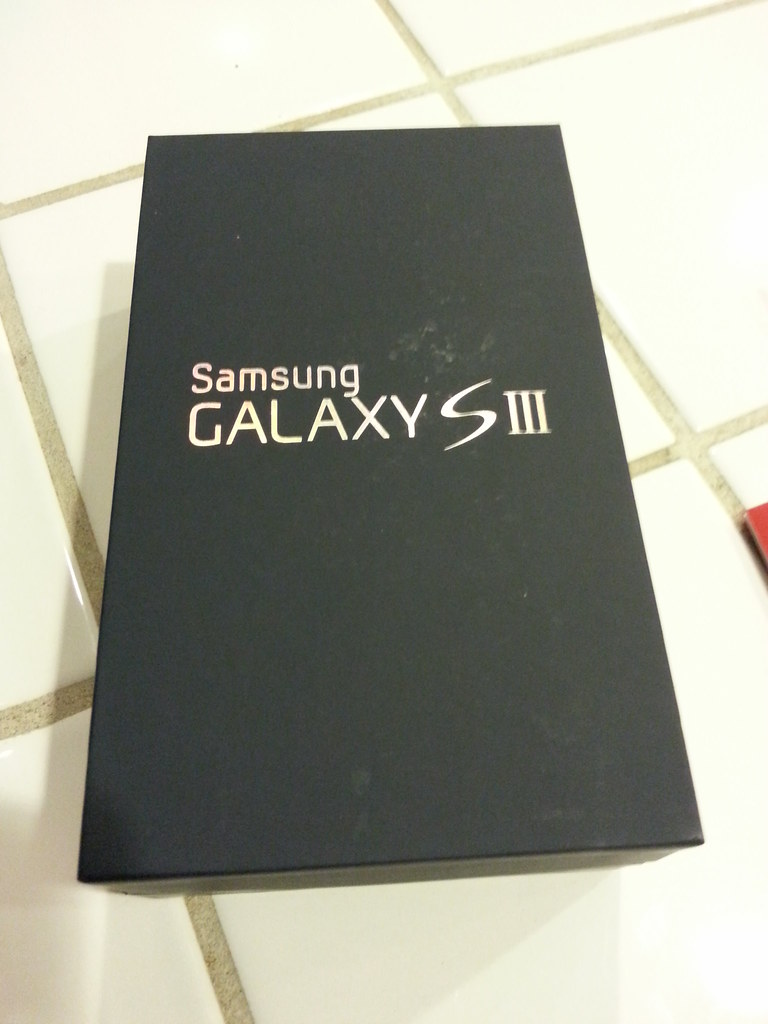 365.288 Phone New phone day!!! There are so many screens I… Flickr