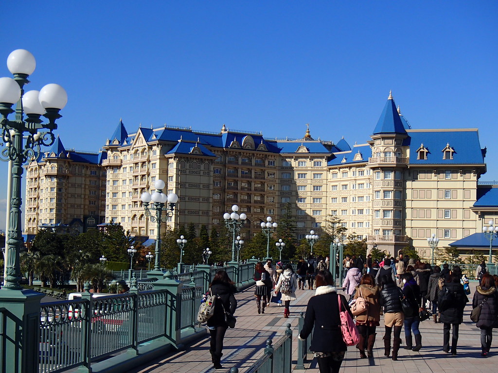PC100002 Disneyland Hotel Tokyo carl pillay Flickr