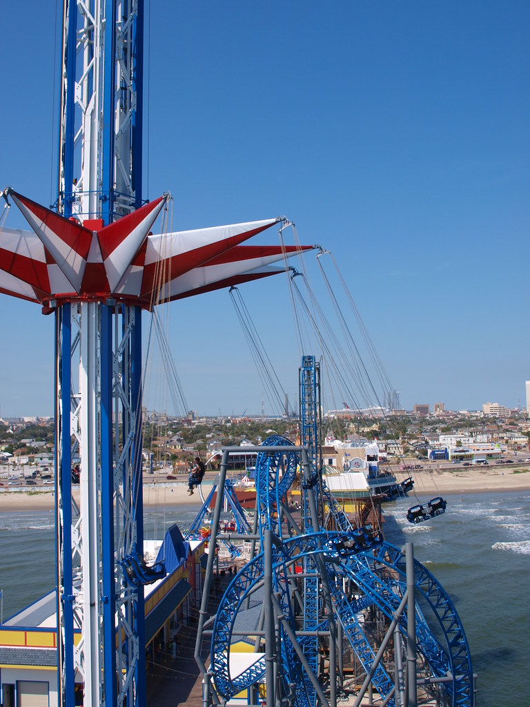 Galveston Island Texas Historic Pleasure Pier theme park 2… Flickr