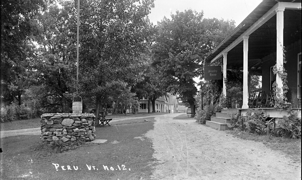Peru, VT No. 12 GB2707 Bromley House H. L. Chapman, pho… Vermont