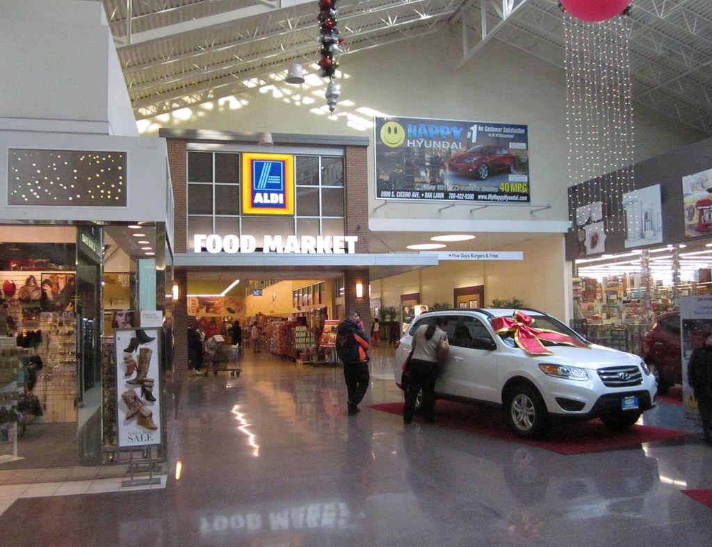 new Aldi store, Westfield Chicago Ridge Mall Never seen