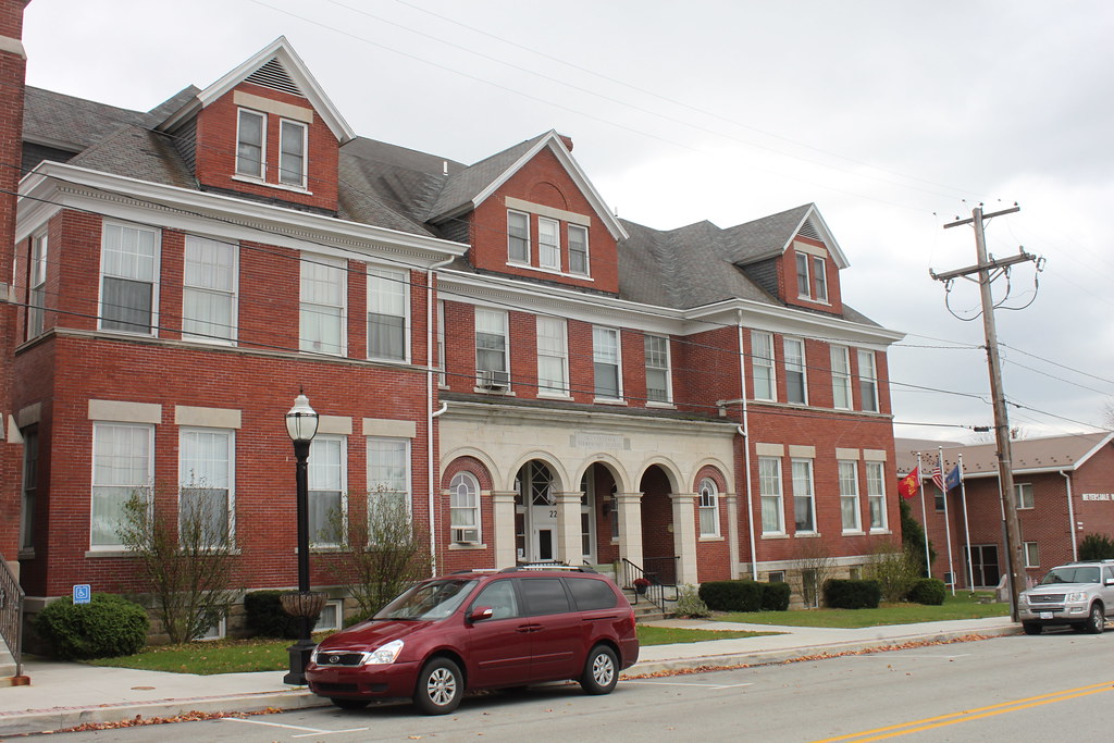 Meyersdale Elementary School The elementary school in Meye… Flickr