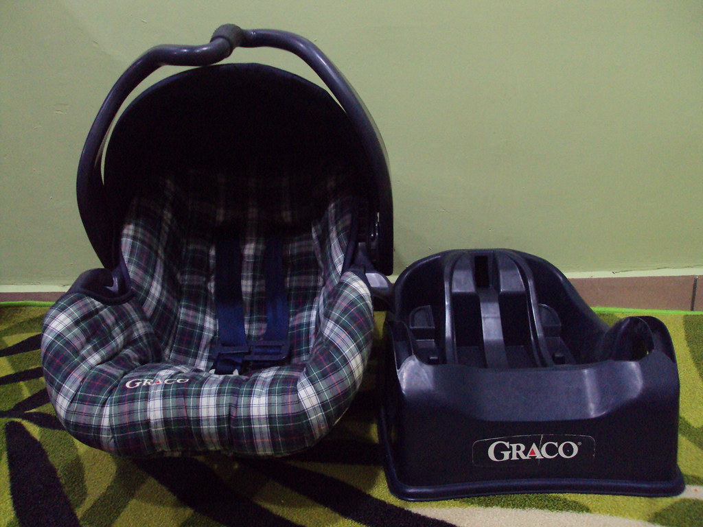 Graco Baby Carrier With Base Sold Azli Flickr
