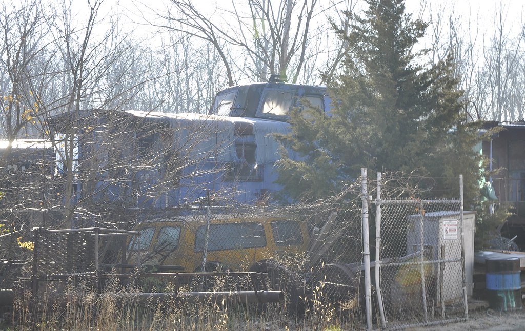 Connersville, Indiana (3 pics) Conrail 23396 I was refused… Flickr