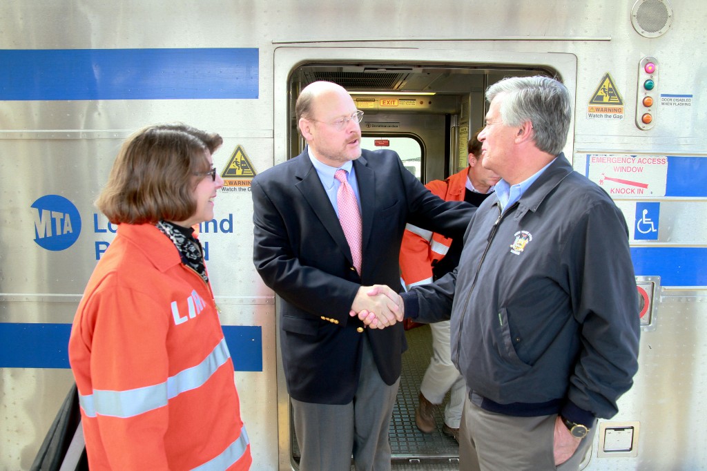 IMG_4694 On November 14, 2012, MTA Long Island Rail Road r… Flickr