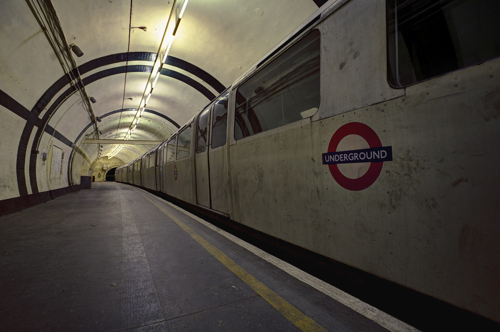 Aldwych Underground Once a year, London Underground open A… Flickr