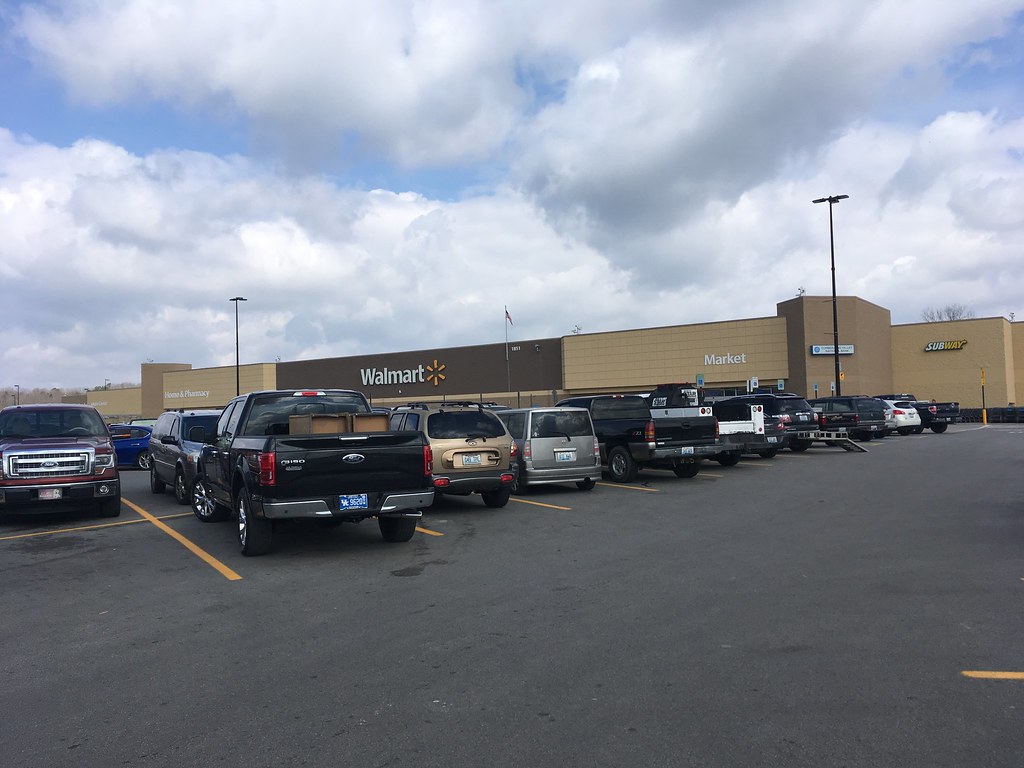 WalMart Supercenter, London, KY (2012present look) Flickr