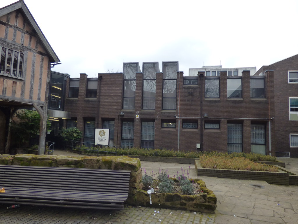 Gatehouse of Cheylesmore Manor Coventry Register Office … Flickr