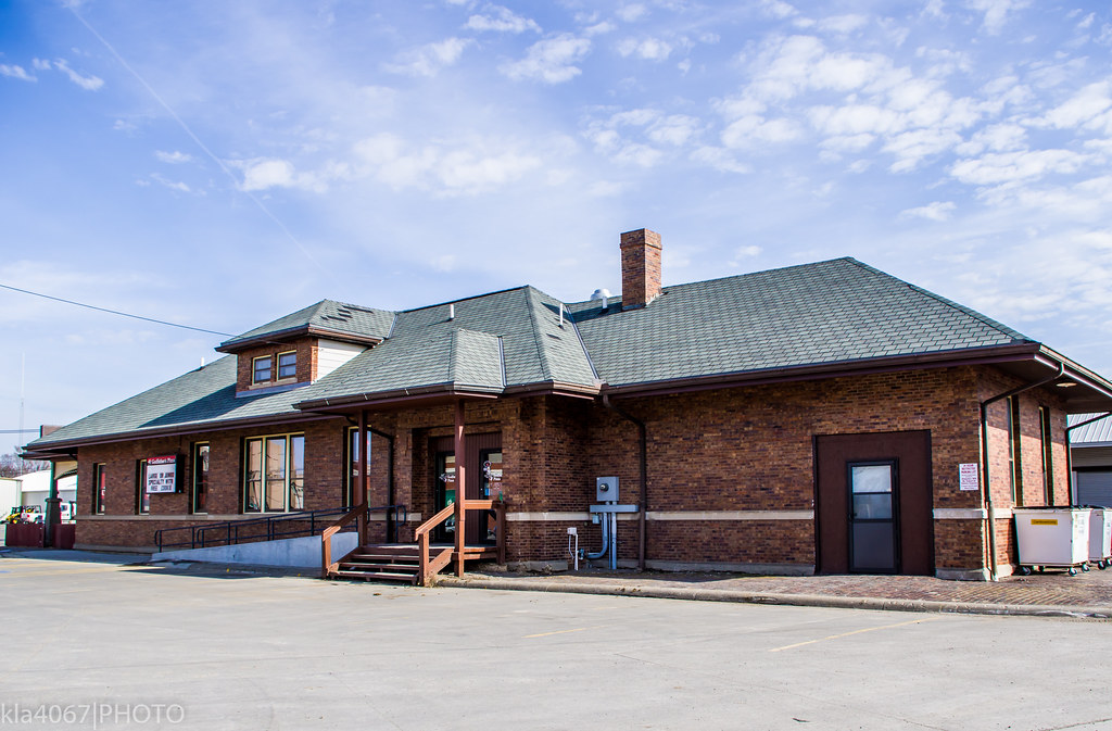 Wayne, NE train station Former Chicago & Northwestern stat… Flickr