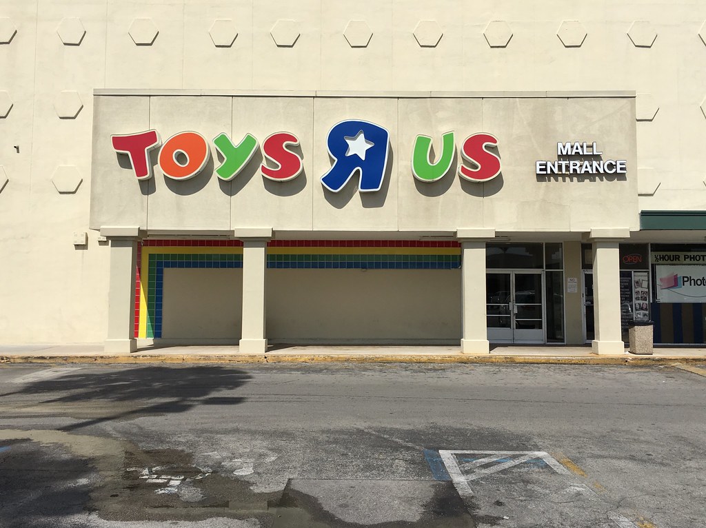 Toys R Us Hialeah This is a former Richards Department Sto… Phillip