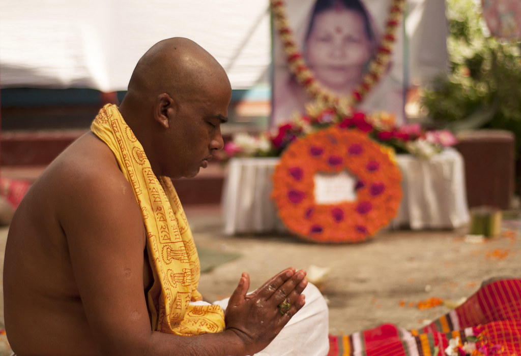 শ্রাদ্ধ "Shraddha" “Shraddha” is a hindu ceremony which is… Flickr