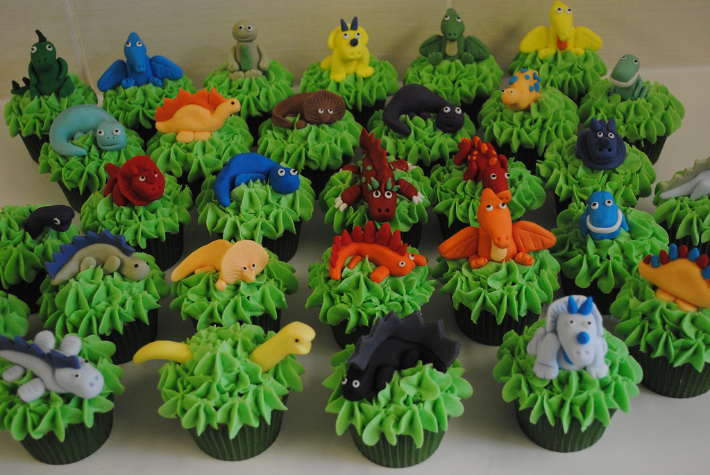 Dinosaur Cupcakes Dinosaur cupcakes 2012 Northampton Cakes… Flickr