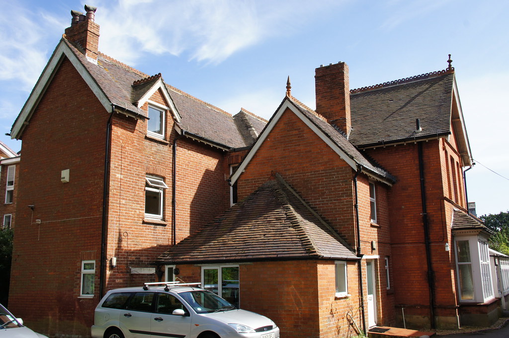 Manor Medical Centre (Brookstead), 40 Florence Ro… Flickr