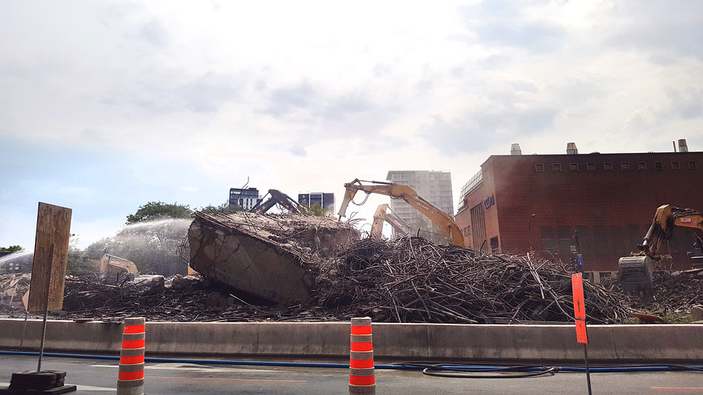 Bonaventure has fallen Montréal, 08282016. R.I.P. elevat… Flickr