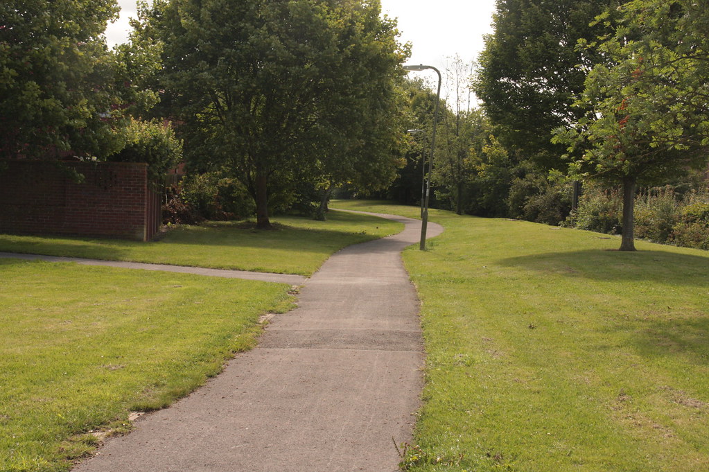 2462011 Roman Road, Basingstoke (& Pack Lane) all unpro… Flickr