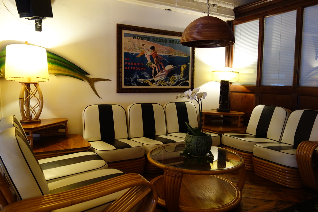 Bikini Bar Duane St (W Broadway) TriBeCa Project Latte Cafe