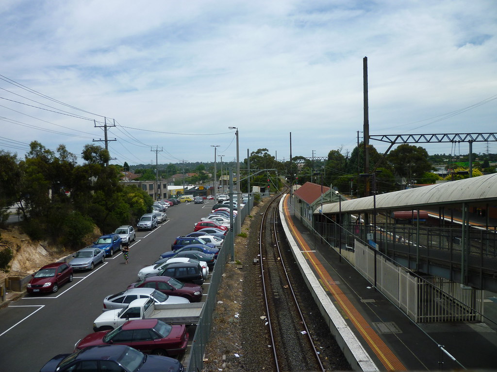 Ringwood Station Looking UP Newer platform 1 on southern s… Flickr