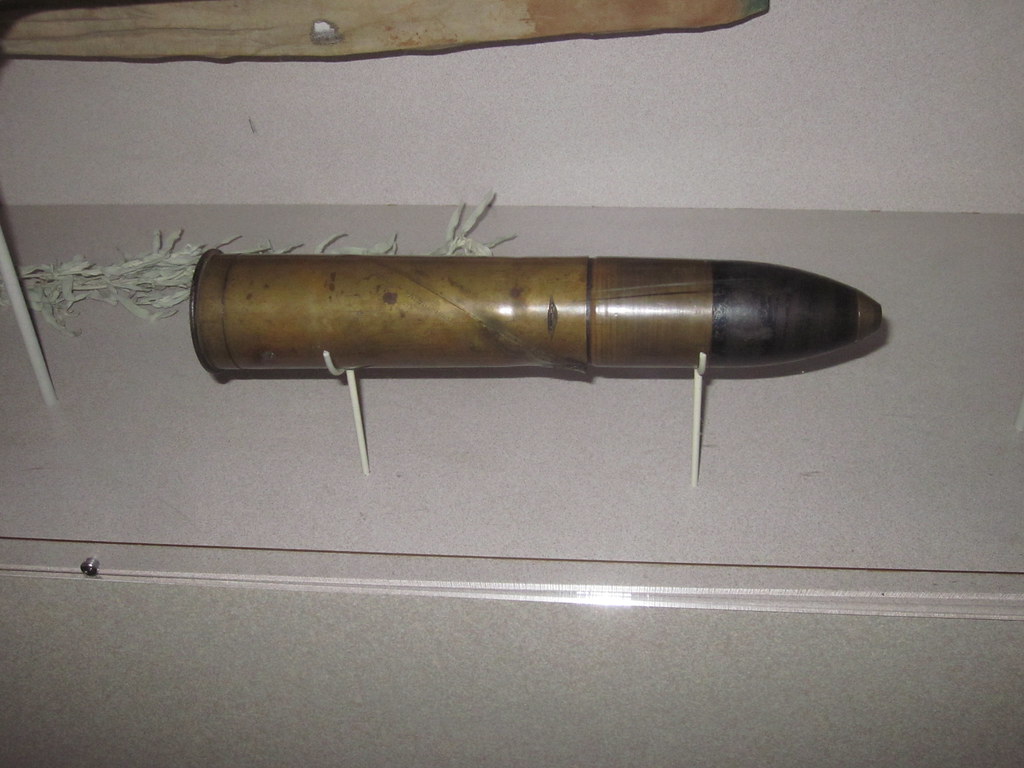 Hotchkiss (2pound) shell Hotchkiss (2pound) shell of the… Flickr