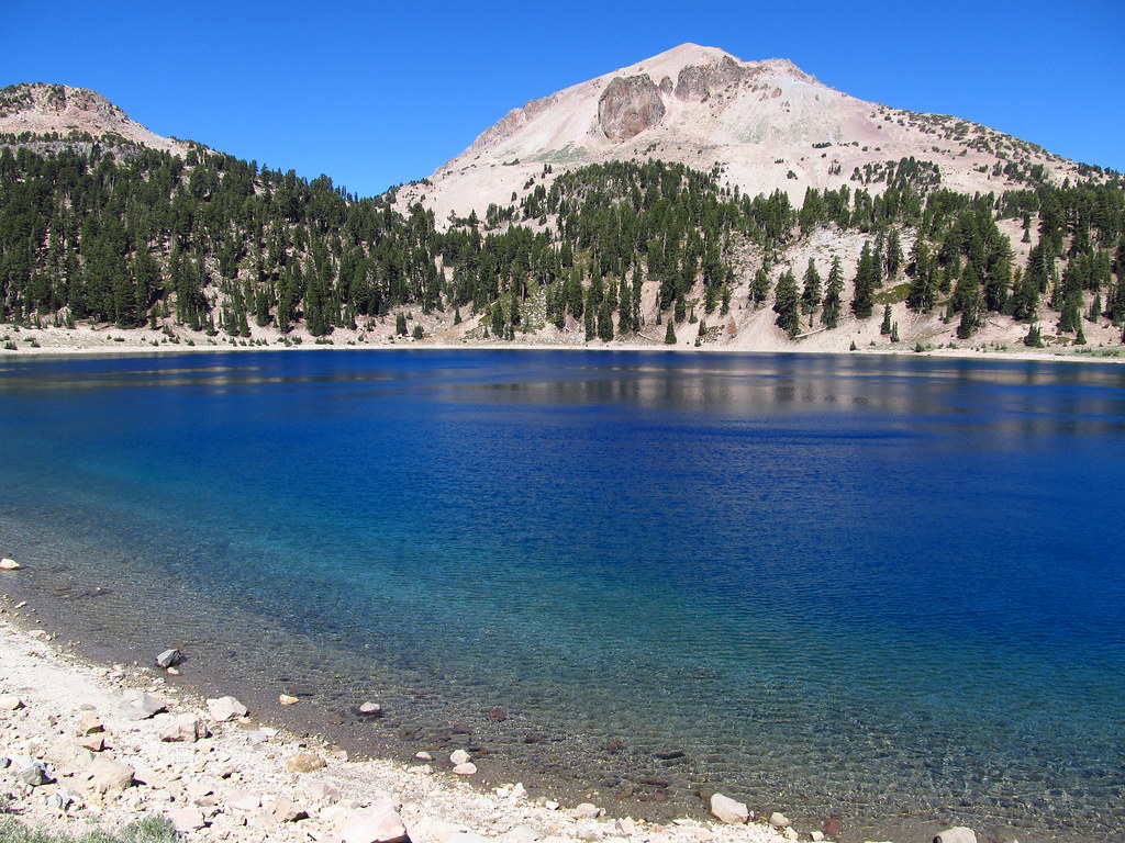 Lassen Volcanic National Park Lake Helen Mount Lassen, loc… Flickr