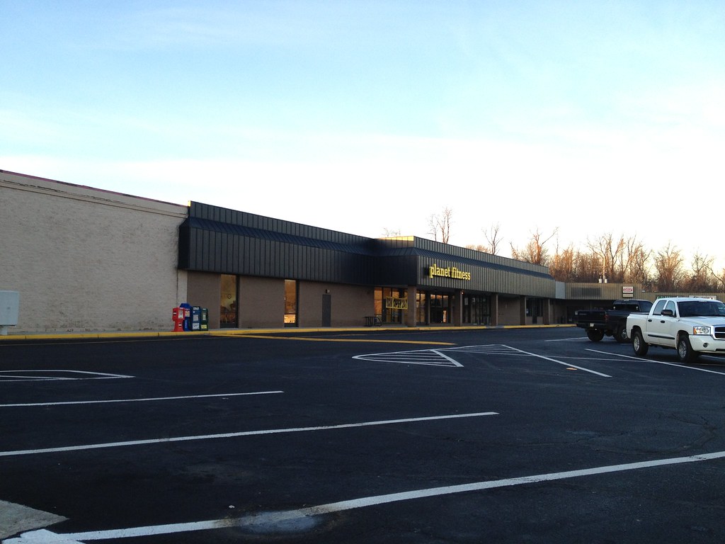 Weis Shippensburg, PA Mike Kalasnik Flickr