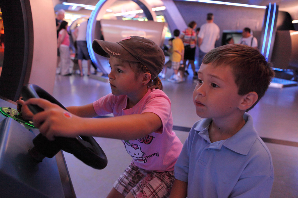 Athan Watches Olivia Drive Olivia drives a smart car of th… Flickr