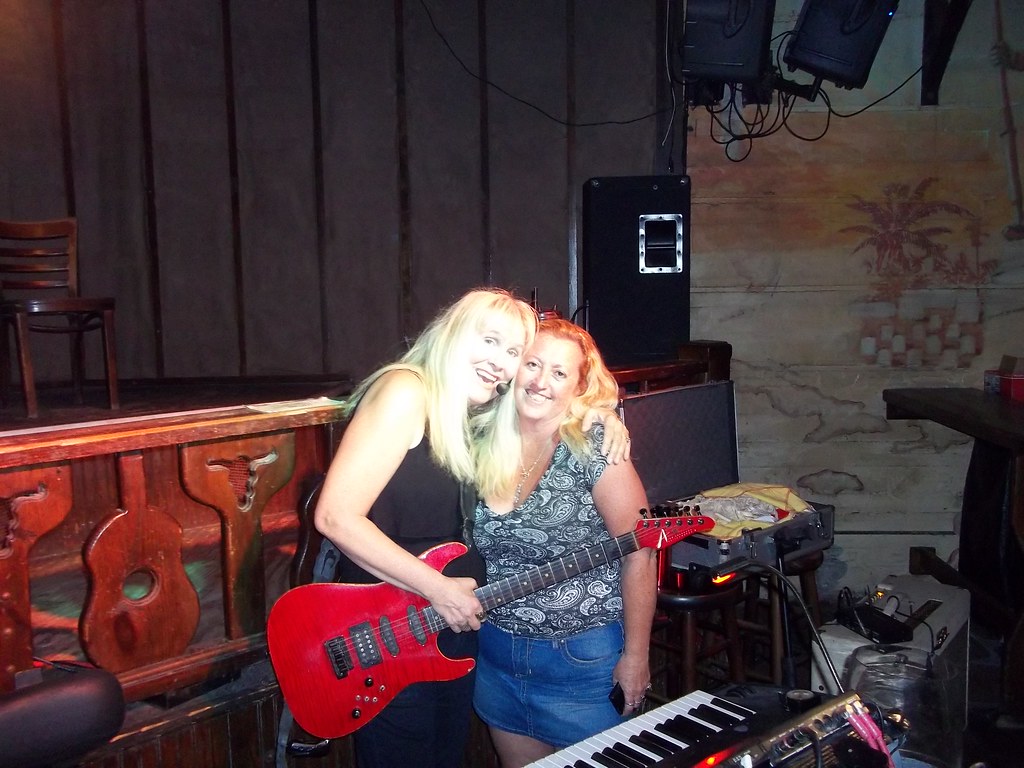 Sallie Foster At The Bull In Key West Roy Llowarch Flickr