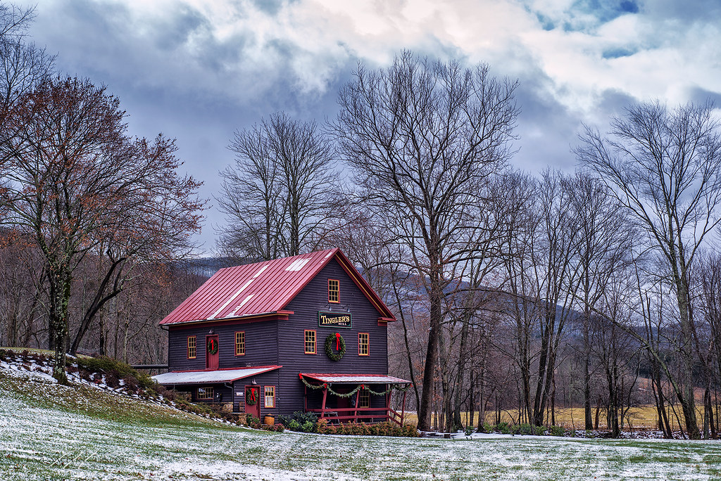 Tinglers Mill Paint Bank, VA Went to The Swinging Bridge R… Flickr