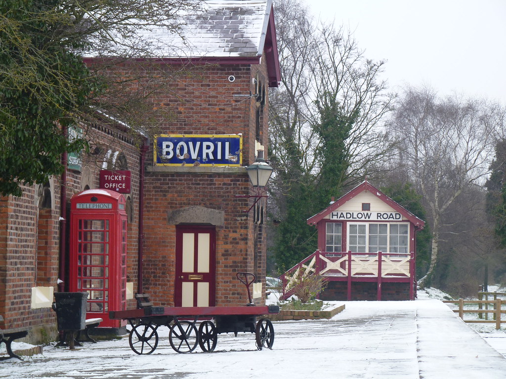 Hadlow Road Willaston, Wirral Ian Davies Flickr