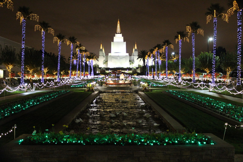 Oakland Temple Lds Oakland Temple Christmas lights Jeffry Flickr