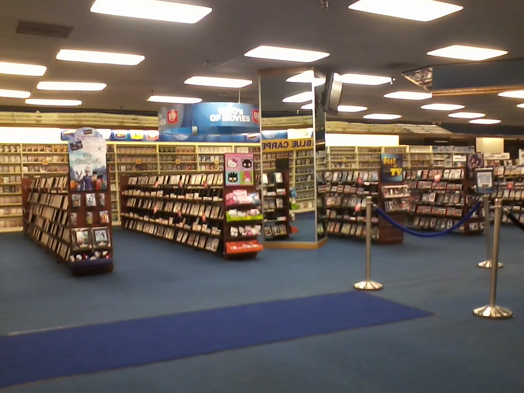 Blockbuster interior Blockbuster (8,333 square feet) 4035 … Flickr