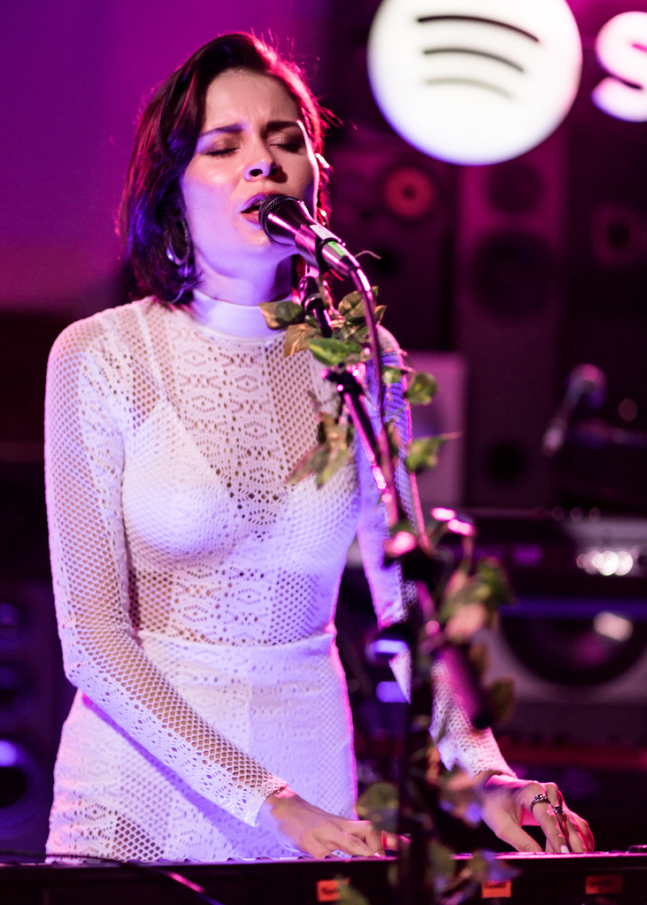 Louder Together 03/24/2018 36 Nina Nesbitt, Charlotte Law… Flickr