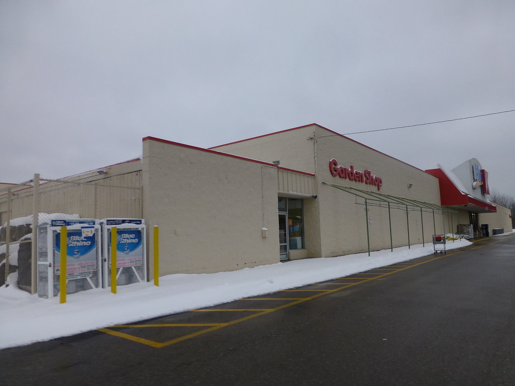 Kmart in Streetsboro, Ohio Nicholas Eckhart Flickr