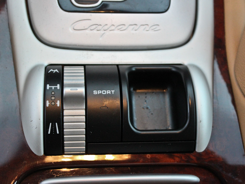 P13447A15 Blue Grass Automotive Flickr