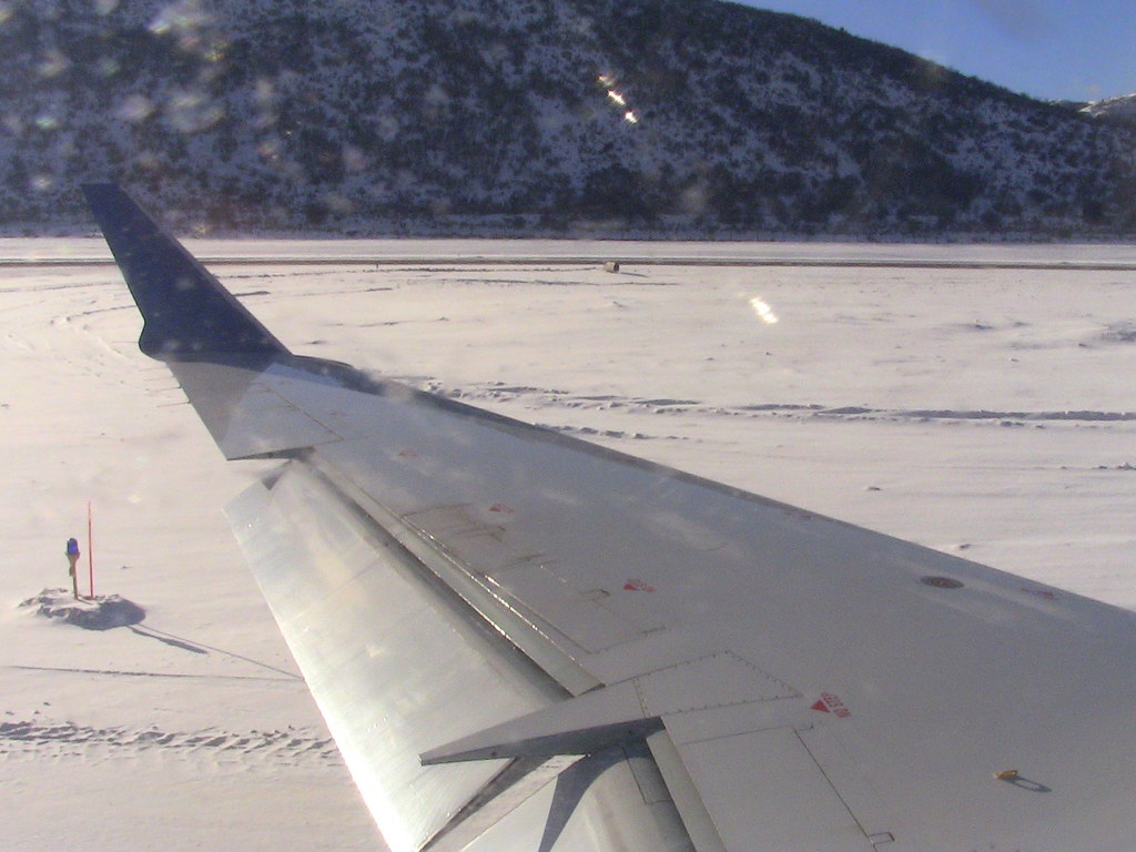 Aspen Airport Aspen Pitkin County Sardy Field Airport in A… Flickr