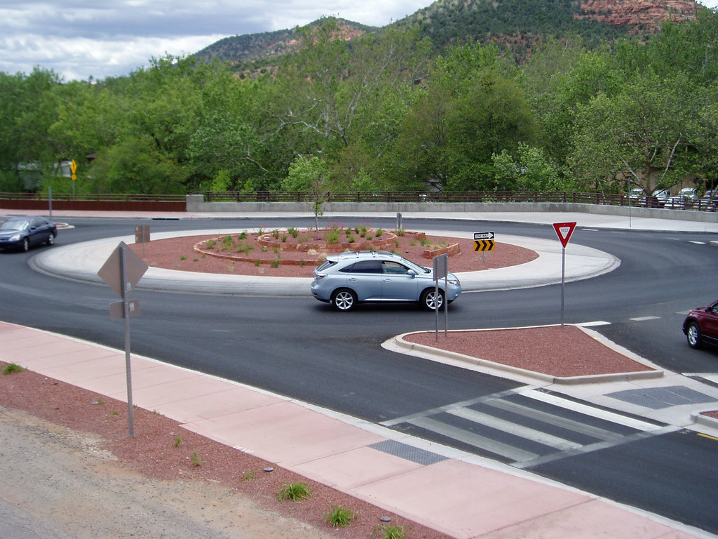 Roundabout 2_AZ Roundabout construction on FHWA, Highways … Flickr