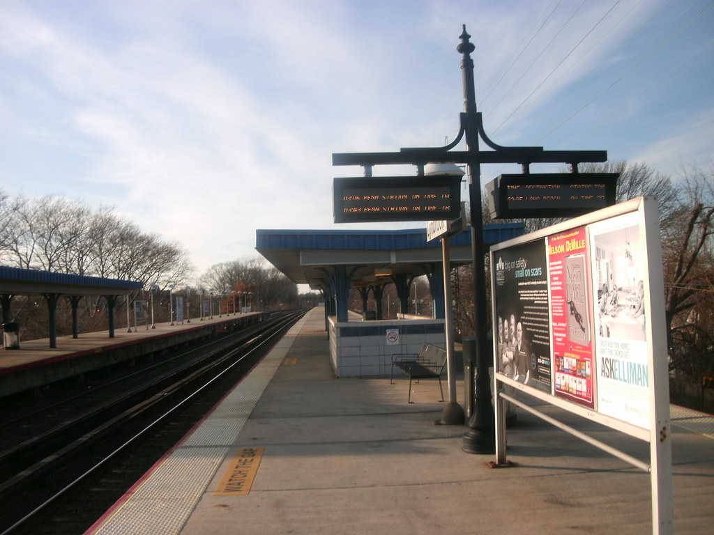 Lynbrook Station Lynbrook, Nassau County, New York Adam Moss Flickr