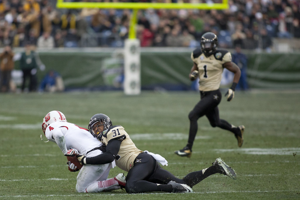 Vanderbilt vs. NC State Franklin American Mortgage Music… Flickr