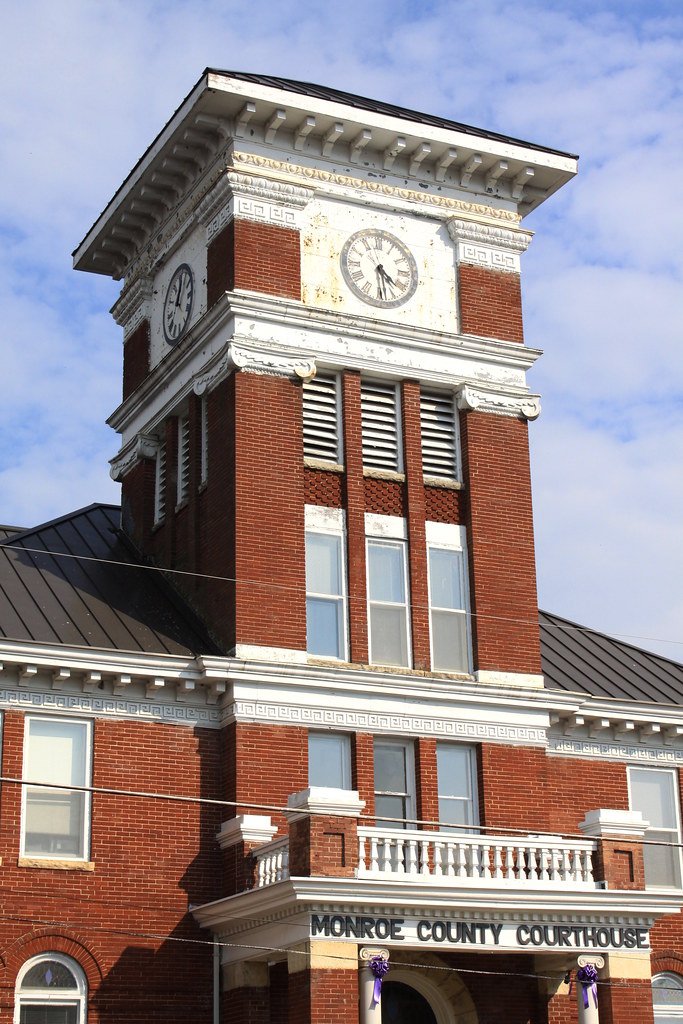 Monroe County Courthouse Tower Madisonville, TN Monroe C… Flickr