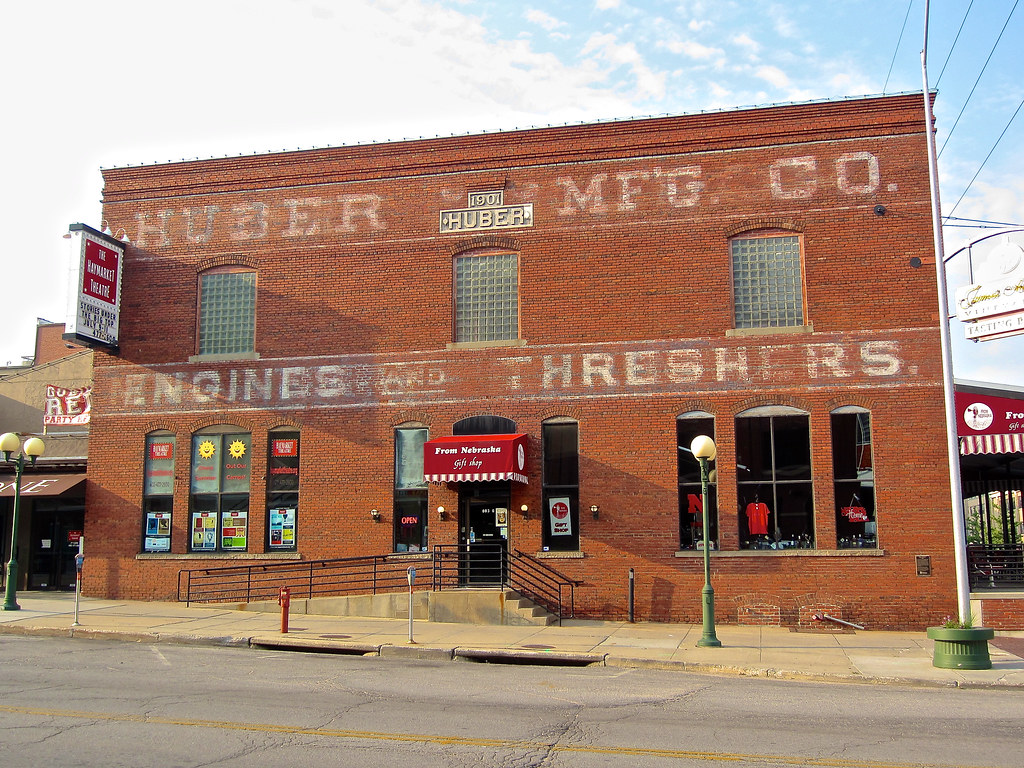 Huber Manufacturing Company, Lincoln, NE Ghost sign for th… Flickr