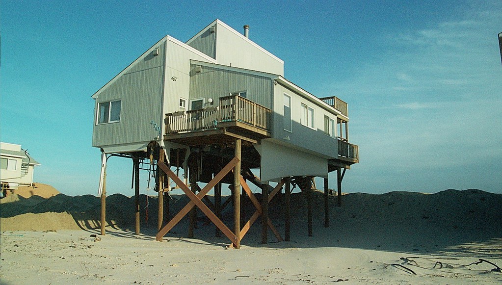 Holgate House Hurricane Sandy aftermath in Holgate, NJ Can… Flickr