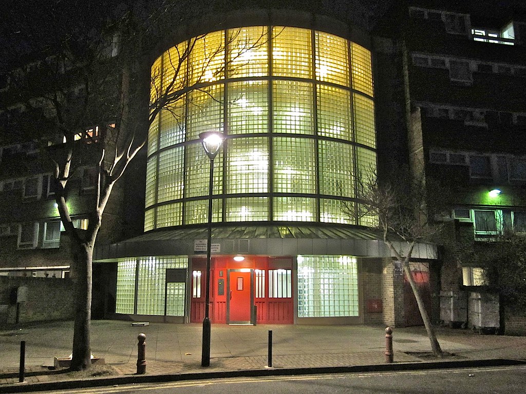 Willsbridge, Gloucester Grove Estate This is the entrance … Flickr